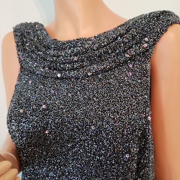 NWOT RIAZEE BOUTIQUE Stunning heavily beaded, fully lined Formal Dress. - Picture 4 of 17